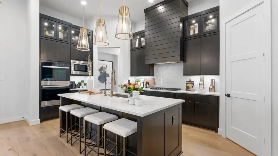 A kitchen in a Sitterle Homes home
