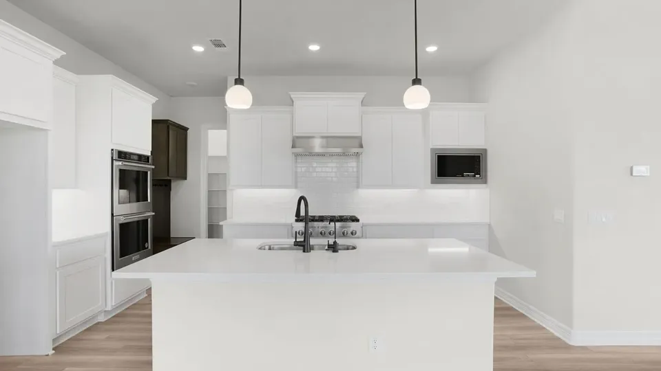 A kitchen in a Sitterle Homes home